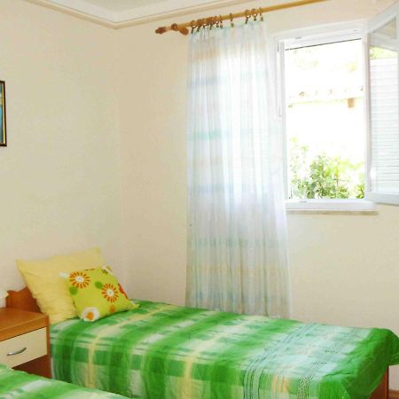 The Apartment With Air Conditioned โปเรช ภายนอก รูปภาพ